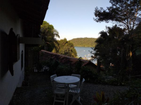 Casa com vista para o mar em Paraty